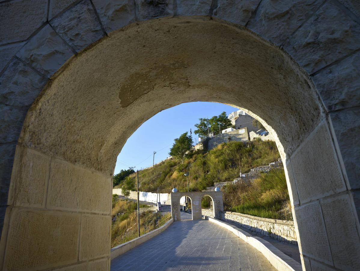 Hotel Eretzefat Safed Exterior foto