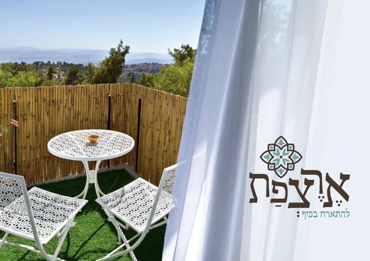 Hotel Eretzefat Safed Exterior foto